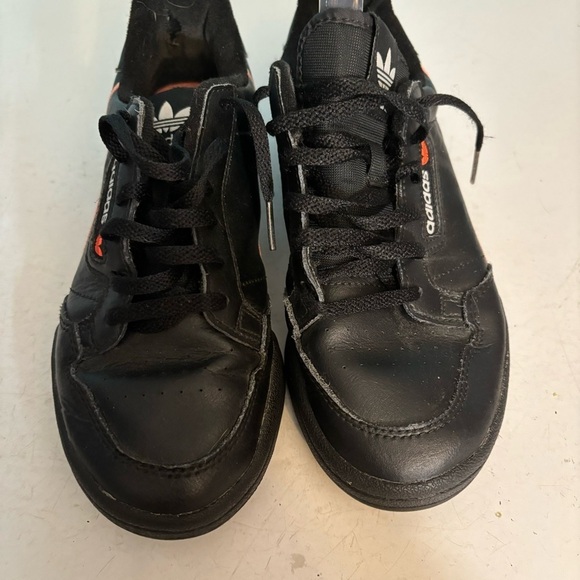 Adidas continental  80 black big girls shoes in size 4 - Picture 5 of 10